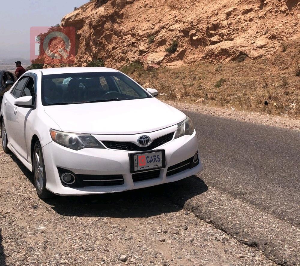 تۆیۆتا کامری